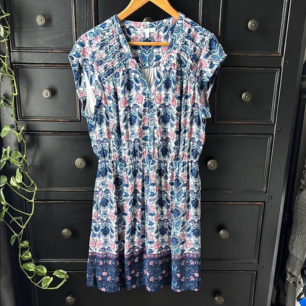DR2 by Daniel Rainn Women’s Dress size L, Pink, Blue, White Paisley Print